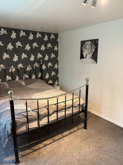 버밍엄 Newly Refurbished Flat In Kings Heath 아파트 외부 사진